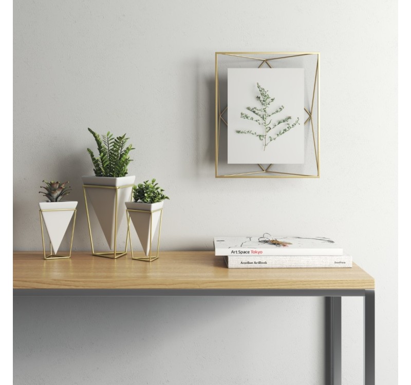 UMBRA ramka na zdjęcia PRISMA 20x25 cm - złota