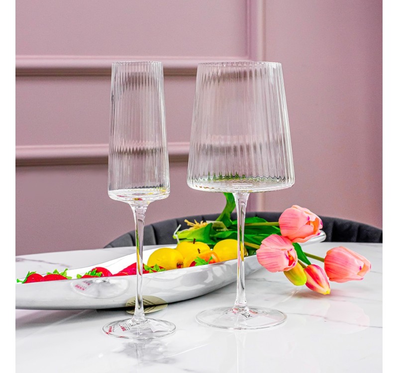 KARE komplet 4 kieliszków do wina RIFFLE  760 ml