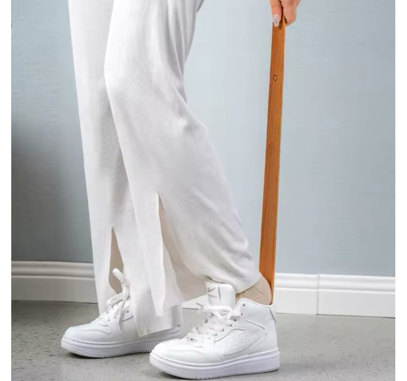 Łyżka do butów SHP MAGNUS orzech