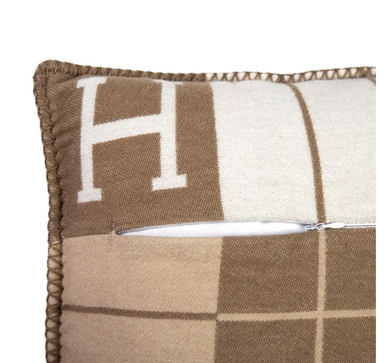 Poduszka dekoracyjna SHP PARIS HOME       ciemny beż