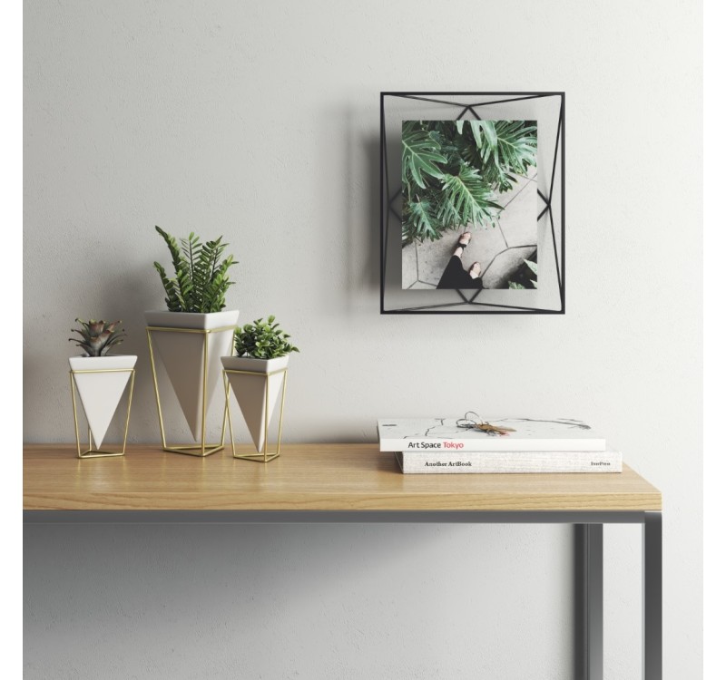 UMBRA ramka na zdjęcia PRISMA 20x25 cm - czarna