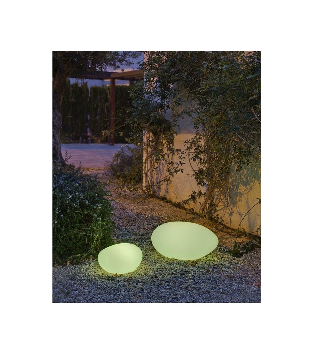 NEW GARDEN lampa ogrodowa PETRA 60 SOLAR & BATTERY biała